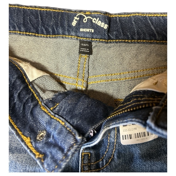 Art Class Boys’ Destructed Short Sz S - Picture 4 of 5